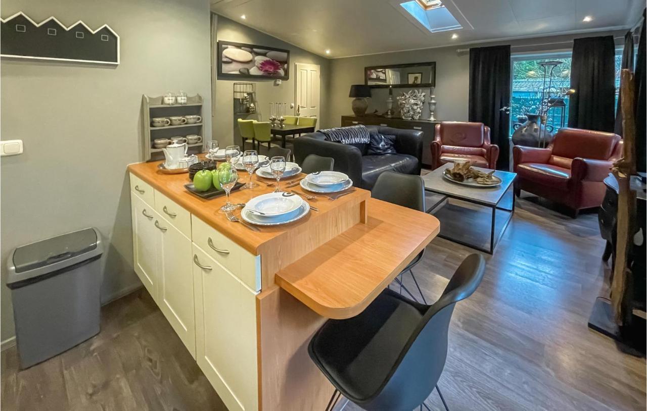 Awesome Home In Emst With Kitchen ภายนอก รูปภาพ